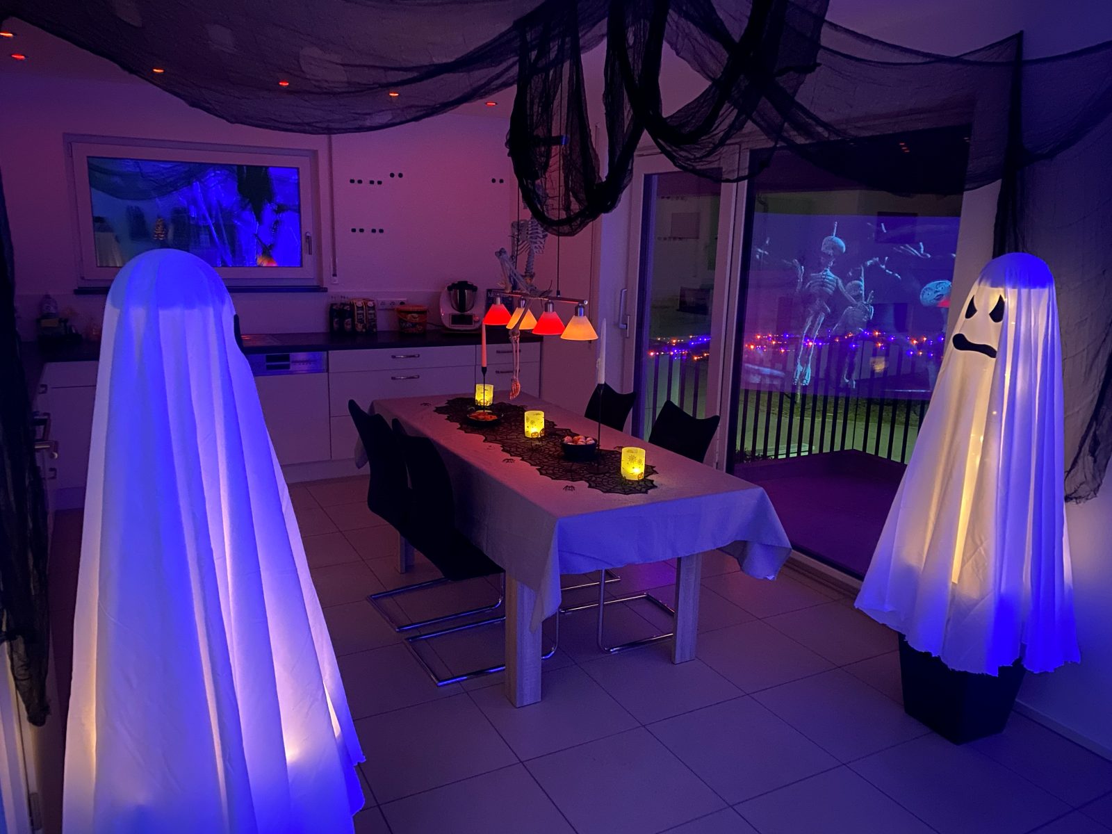 Erinnerung an die Halloween-Party