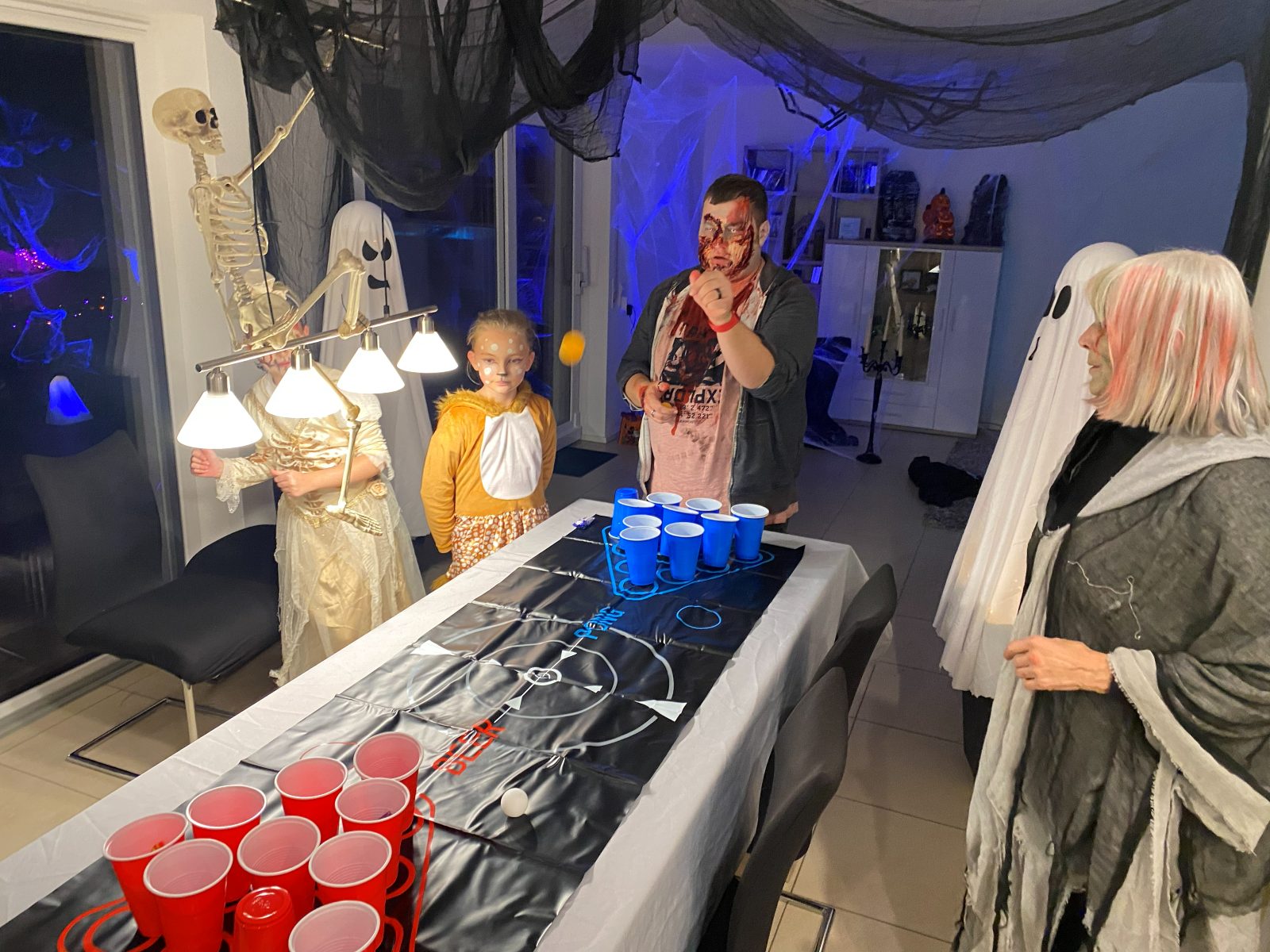 Erinnerung an die Halloween-Party