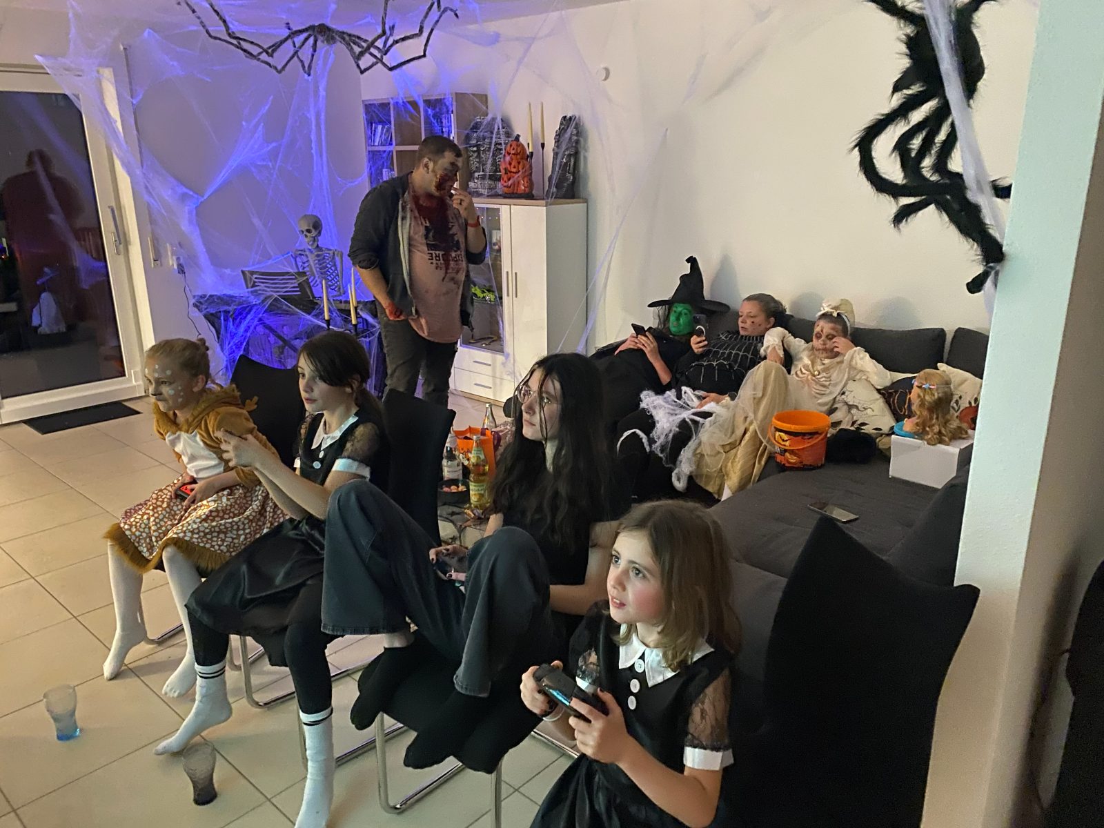 Erinnerung an die Halloween-Party