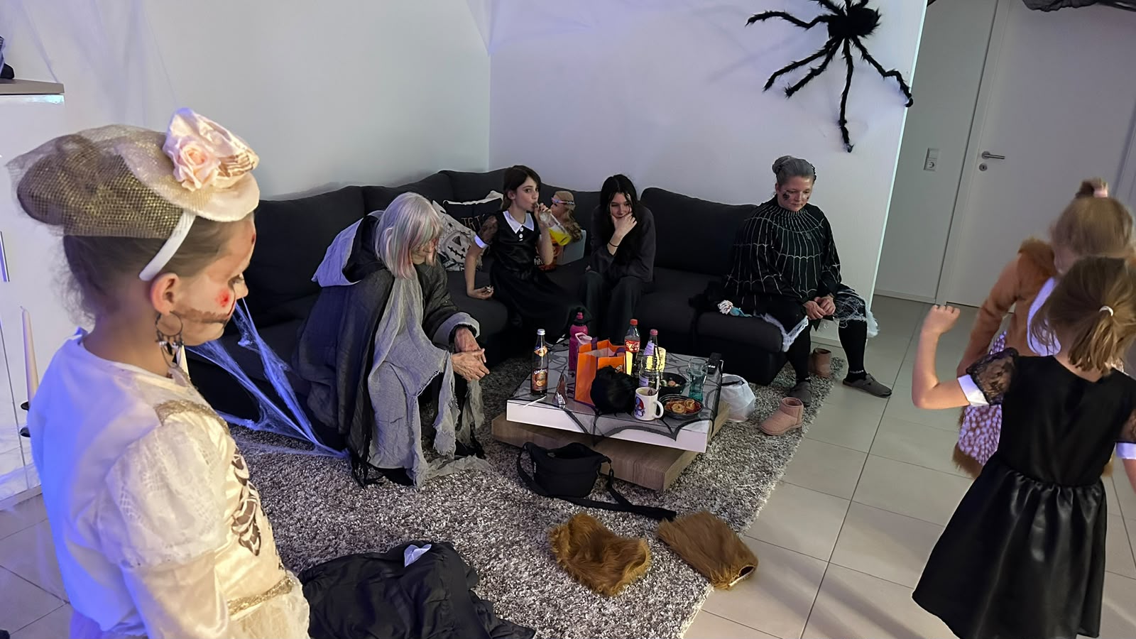 Erinnerung an die Halloween-Party